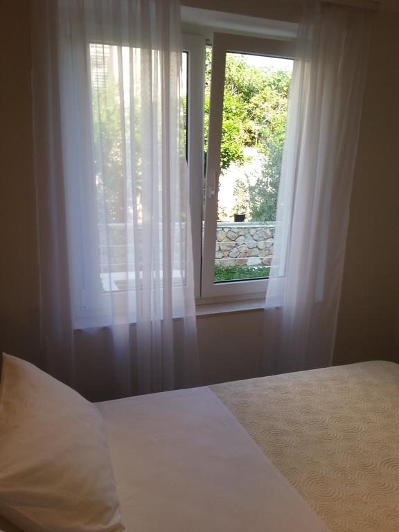 Apartment Mare S Mora Mokosica Exterior photo